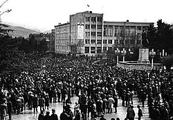 Erməni millətçilərinin Xankəndində şəhərdən azərbaycanlıları qovmaq tələbi ilə keçirdiyi mitinq