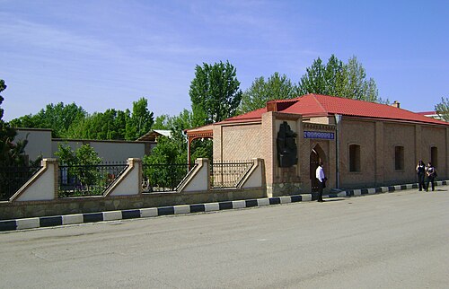 Rasizadələrin XIX əsrdə Naxçıvanda tikilmiş ata-baba evi (hazırda Hüseyn Cavidin ev-muzeyidir)