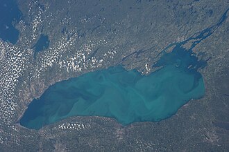 Ontario göldə Podkova körfəsi. Ontario, Kanada