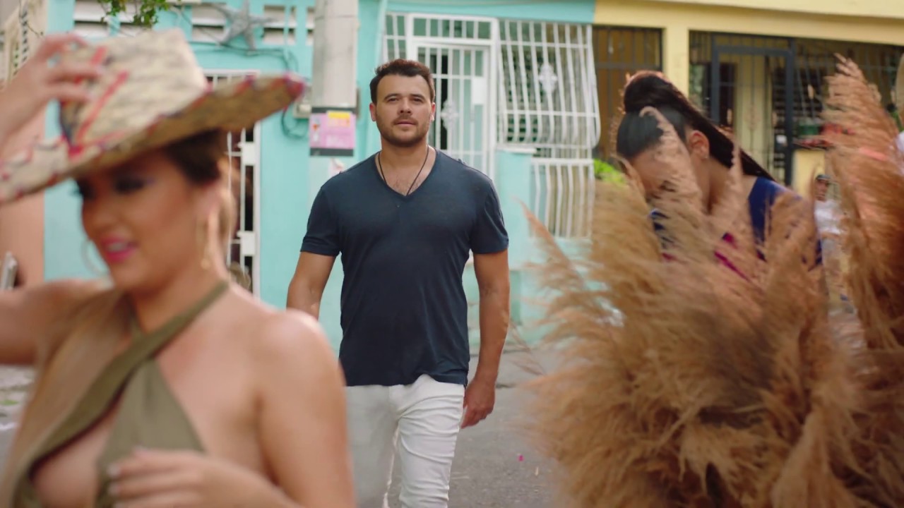 EMIN - Нежная (Official Video) Mp3 Yüklə