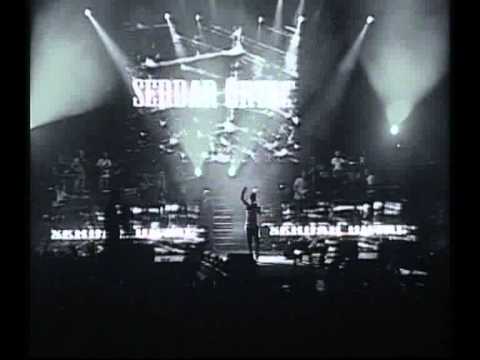 Serdar Ortaç - Sana Değmez Mp3 Yüklə